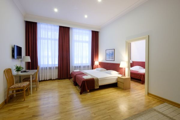 Hotel Metropolis (Kaunas)